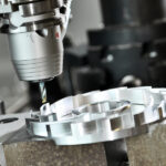 What’s the Difference Between CNC Turning and Milling?